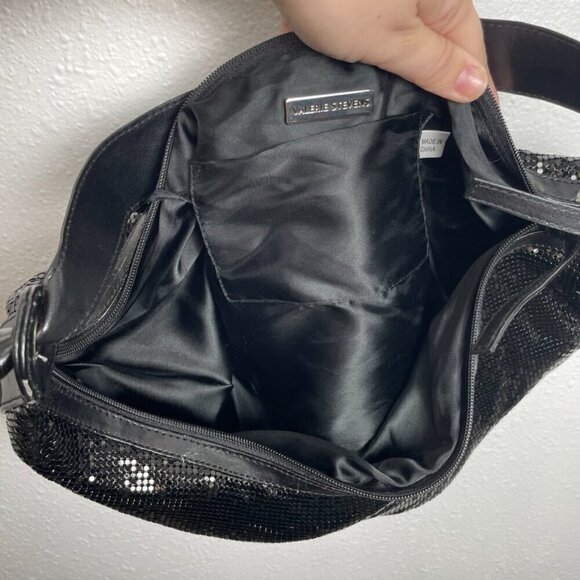 Valerie Stevens Y2K Black Metallic Shimmer Slouch Hand Bag w/ Faux Leather Strap - Picture 8 of 8